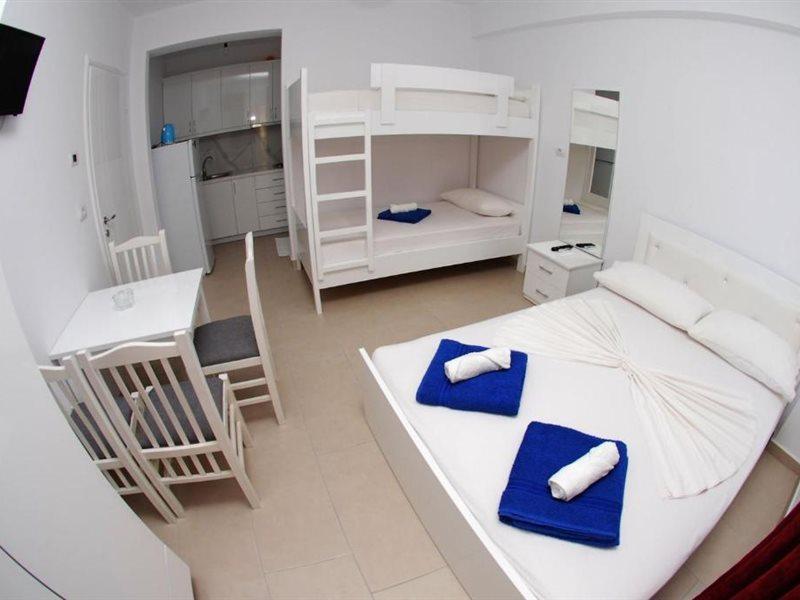 Vila Renato Εξαμίλιο Εξωτερικό φωτογραφία